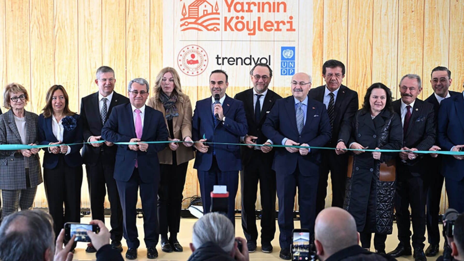Denizli'de Dijital Veri Merkezi Açıldı